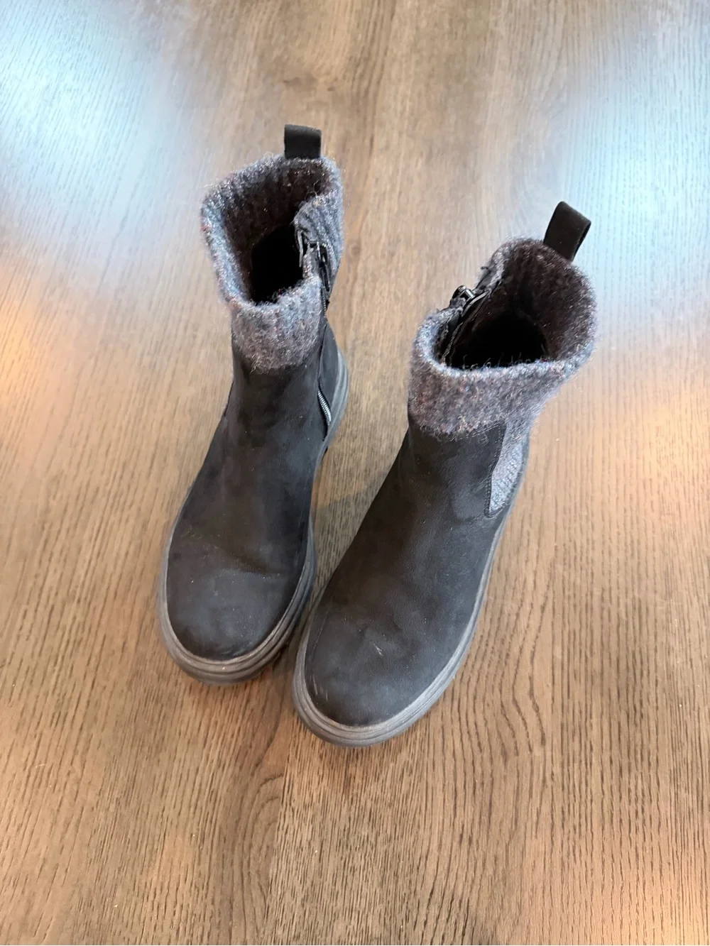 Kids Size 2 Black Suede Ankle Boots with Knit Cuff